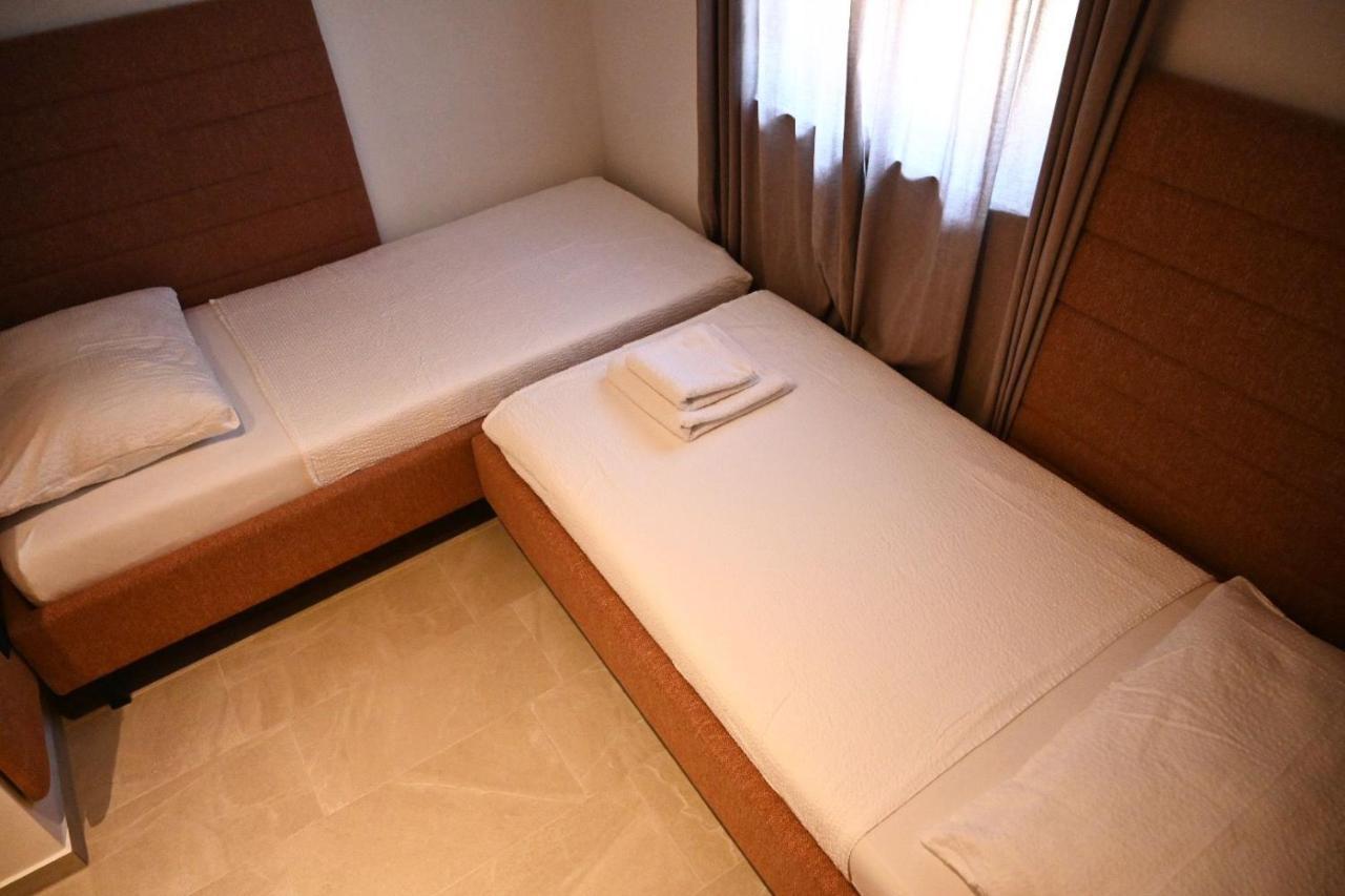 Divi Sunset View Apartma *